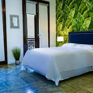 ** Estalagem Navona Porto Rico