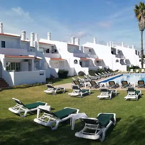 Aldeamento Turístico Oura Parque Turisticos